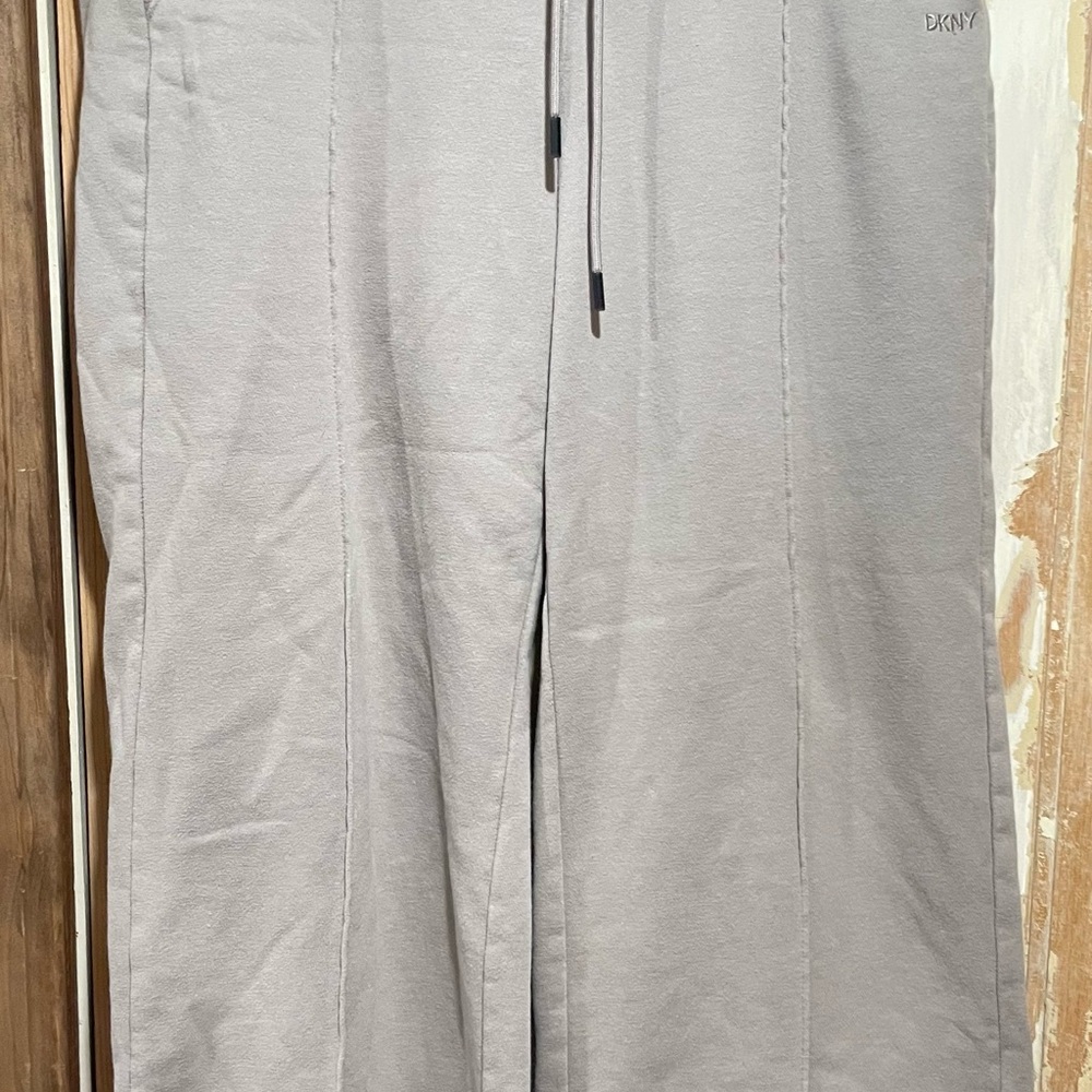 DKNY women's Light Gray Joggers